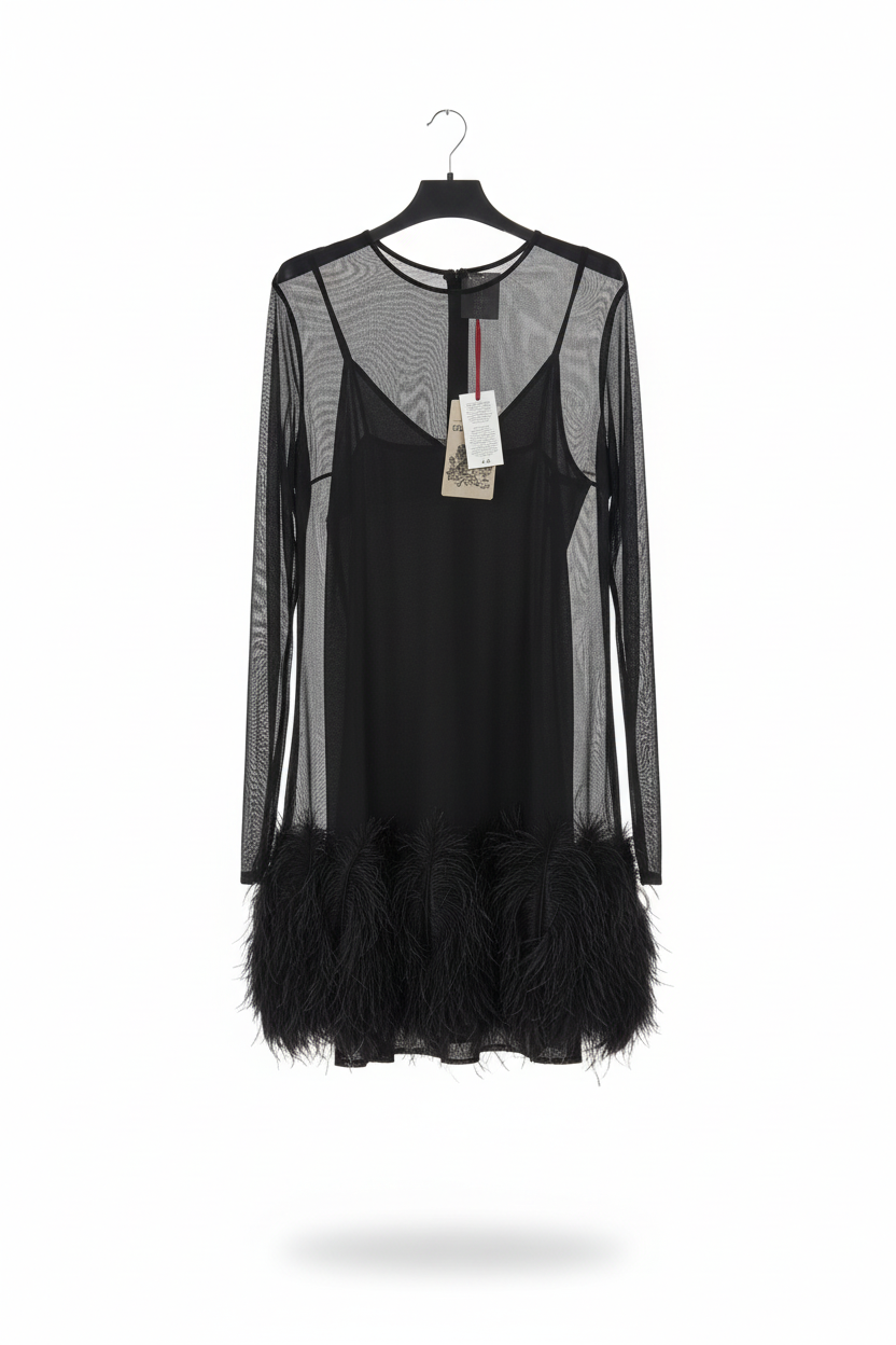 Abito corto nero in tulle con orlo di piume Made in Italy