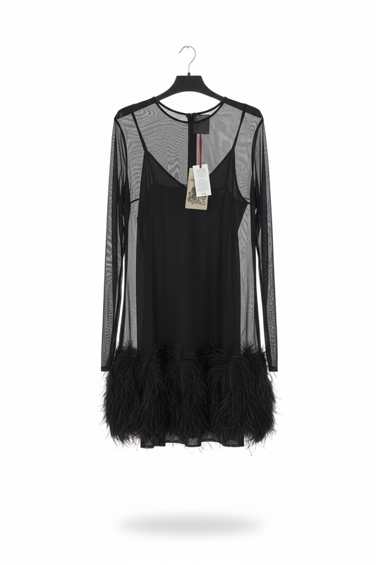 Abito corto nero in tulle con orlo di piume Made in Italy